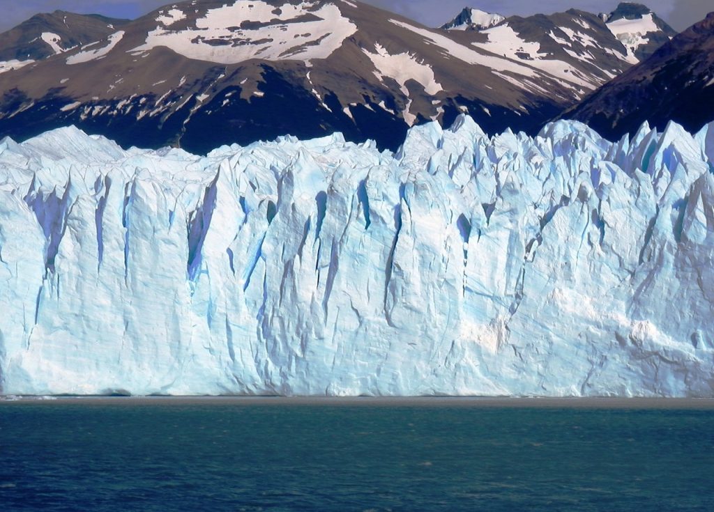 glacier-2083369_1280